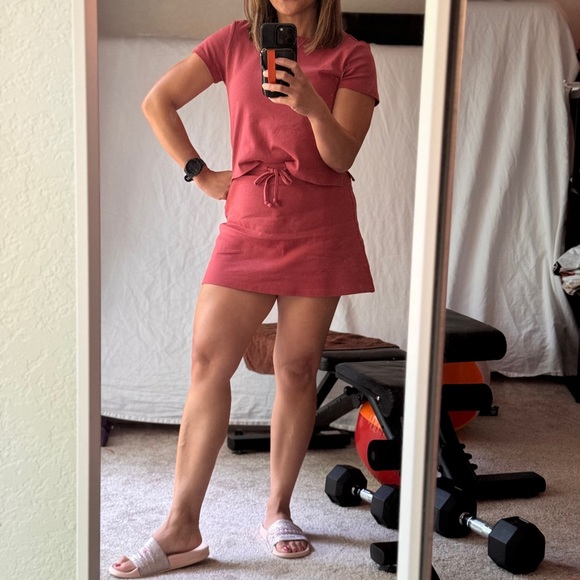 Exlura Dresses & Skirts - Women’s Two Piece Short Skirt Set Short Sleeve with built in shorts underneath
